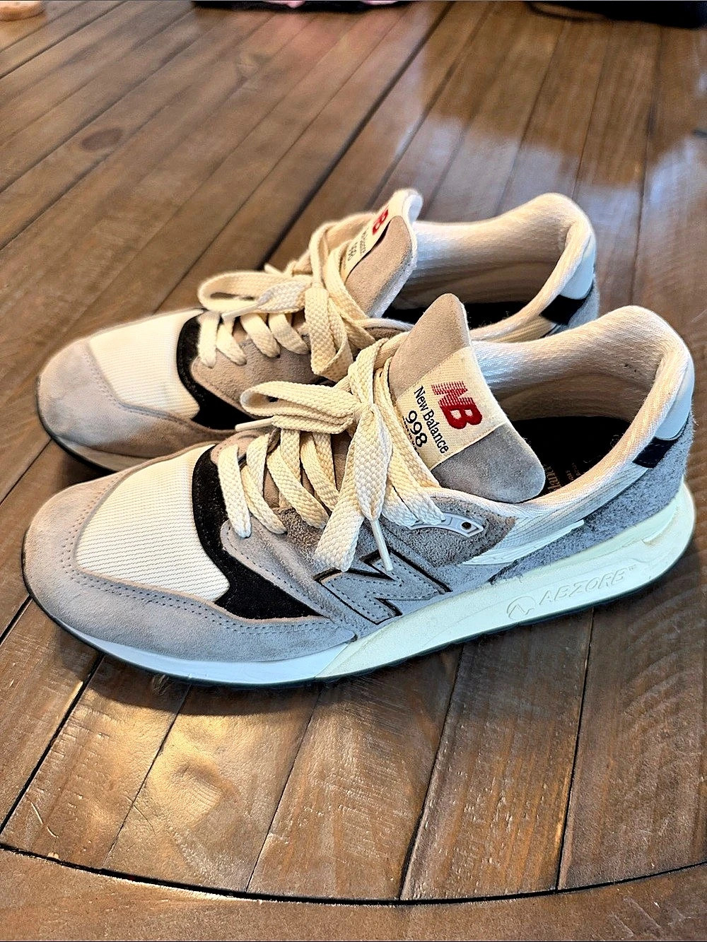 New Balance 998 Gray & White Sneakers US 10.5 D